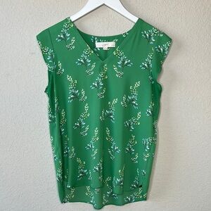 LOFT V Neck Flutter Sleeve Green Floral Blouse Size MP